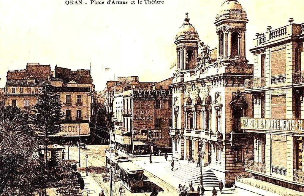 PA d- 023- Opera.JPG
